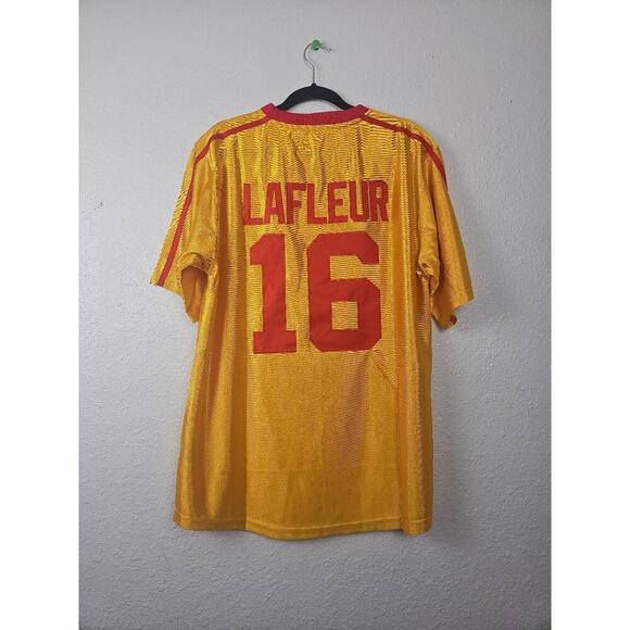 NWT Average Joes Yellow V-Neck Peter Lafleur Dodgeball Jersey XL - Picture 3 of 9